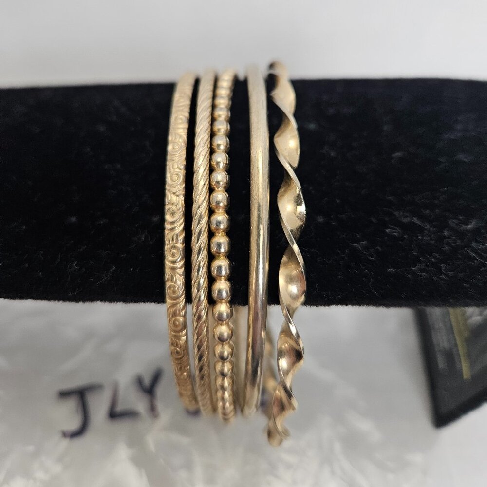 GOLD TONED SET OF 5 BANGLE BRACELETS